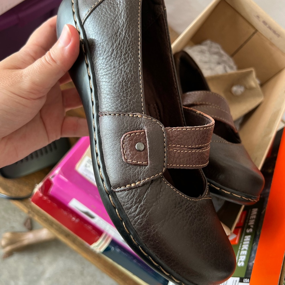 Brand new never worn Clark’s